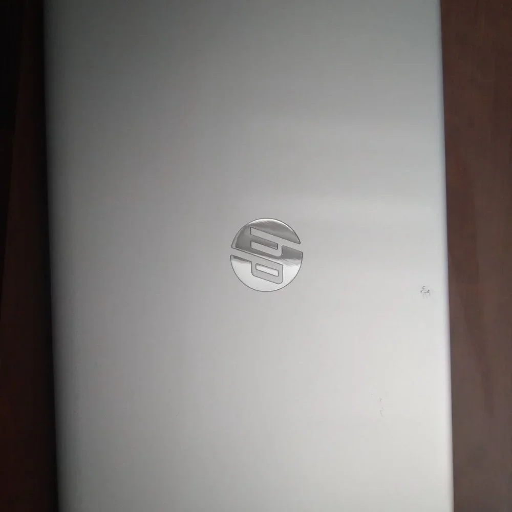 HP Silver Laptop